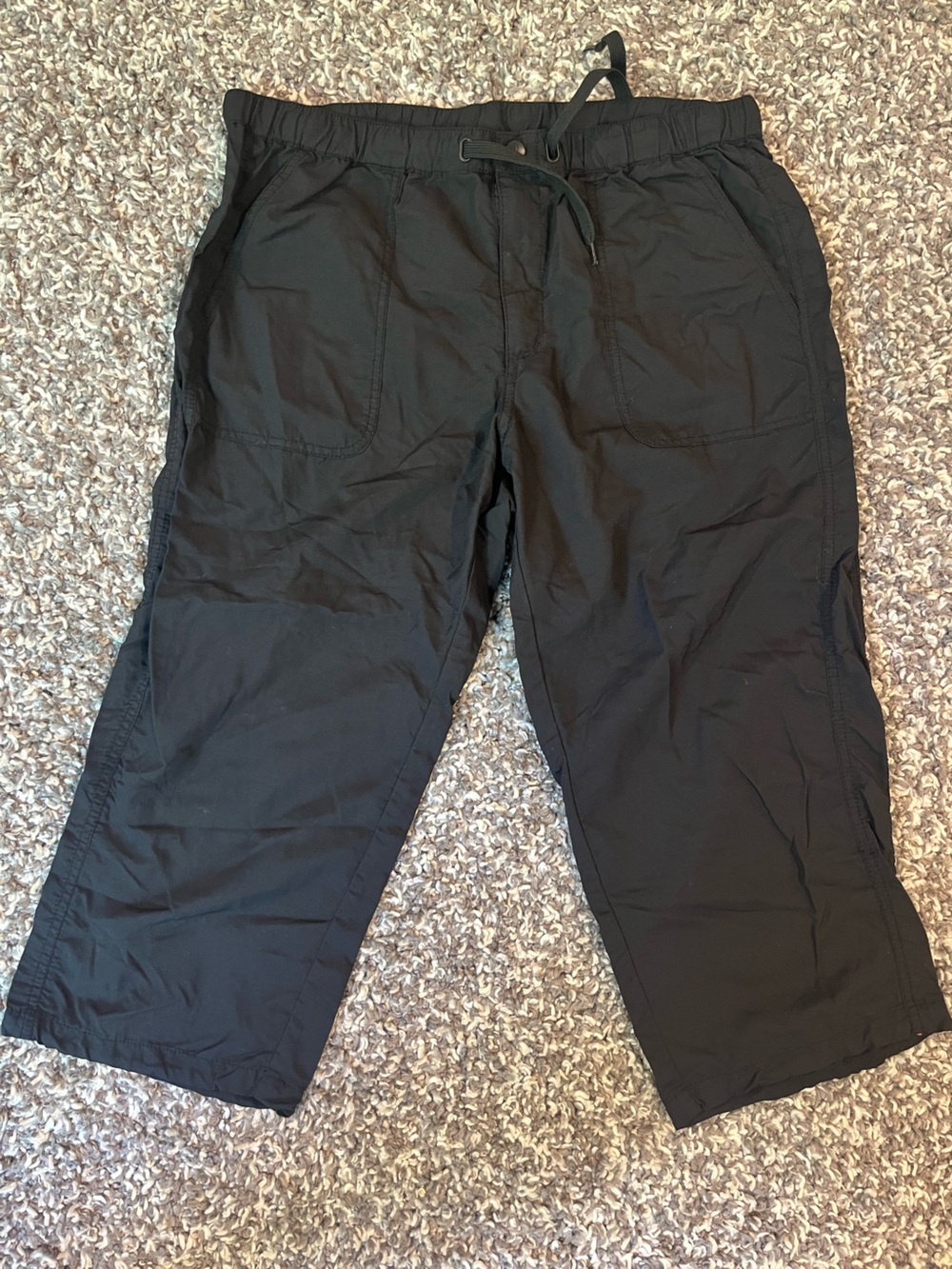 Joe Fresh Black Drawstring Capris with Front Pockets